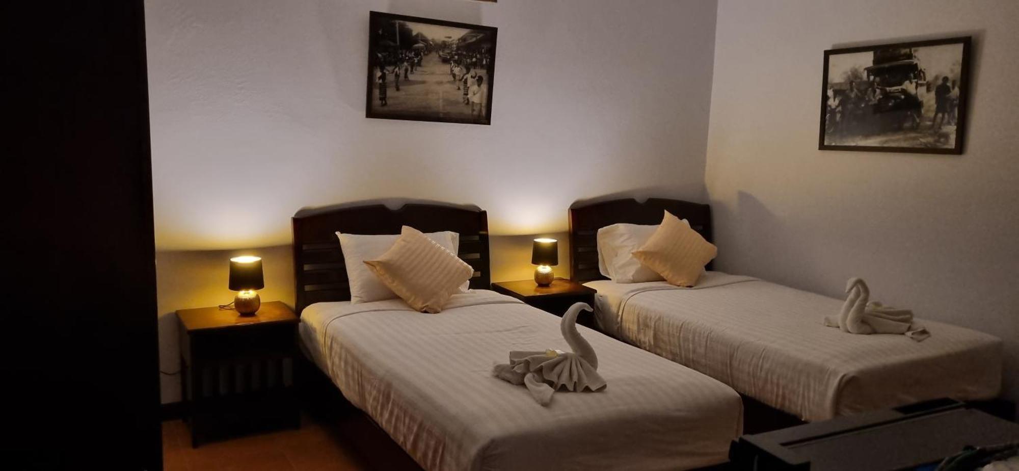 Meyers Hua Hin Hotell Exteriör bild