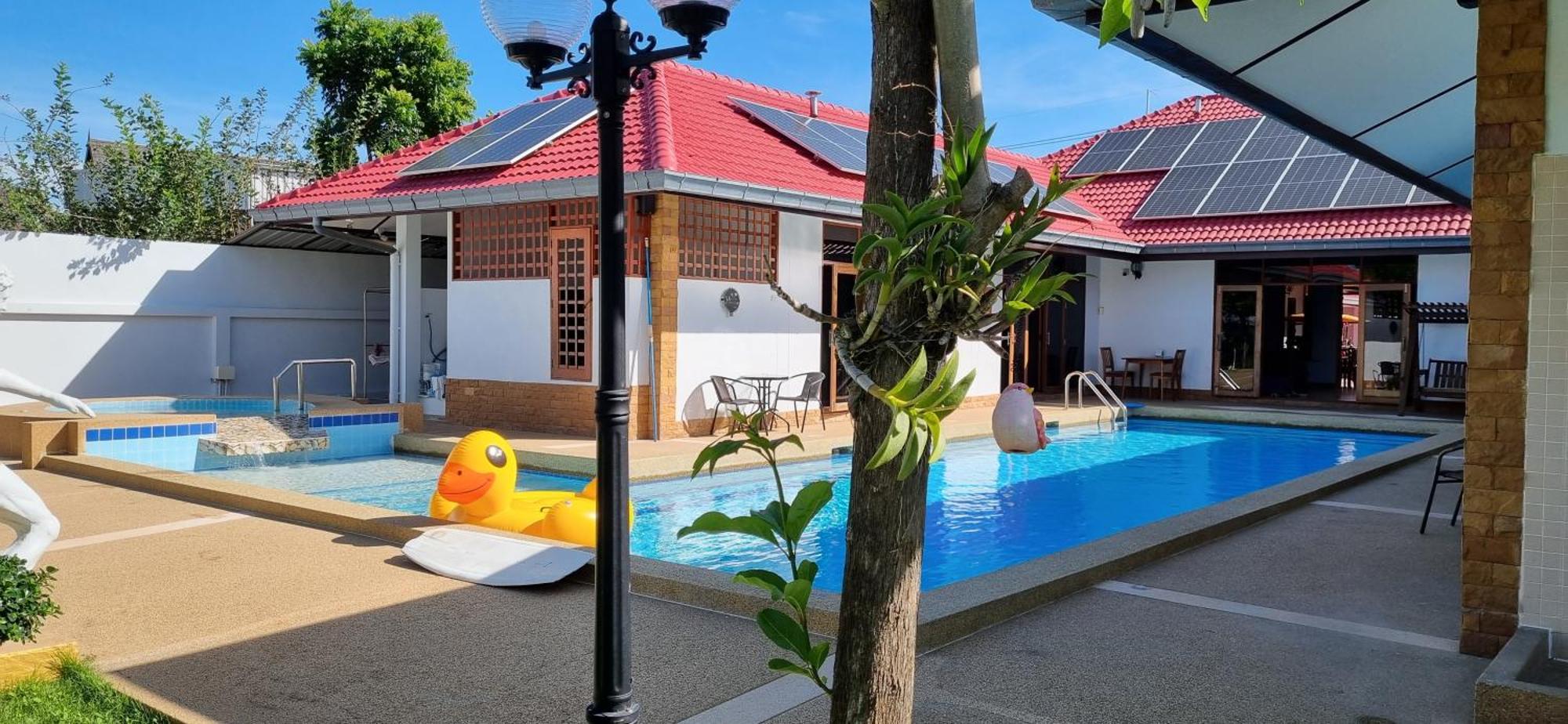 Meyers Hua Hin Hotell Exteriör bild