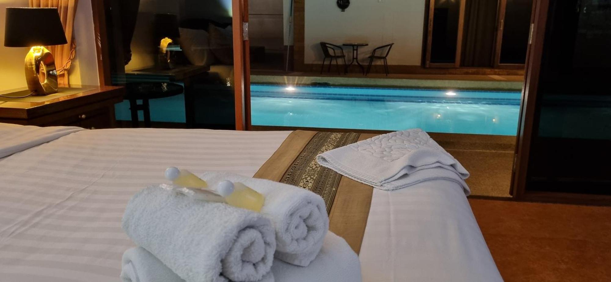 Meyers Hua Hin Hotell Exteriör bild